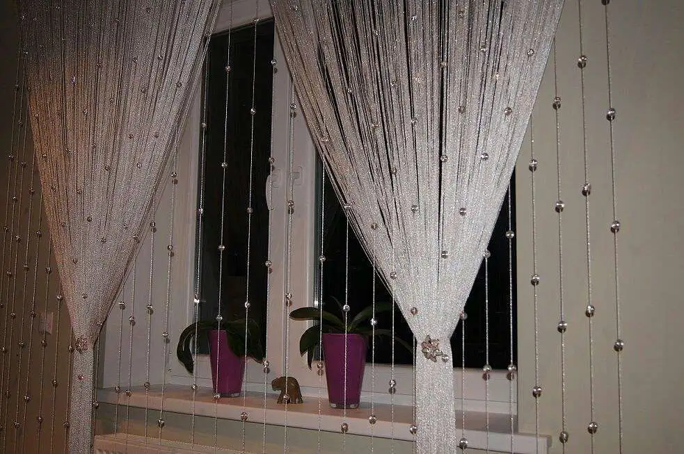 yarn-curtains-23.jpg